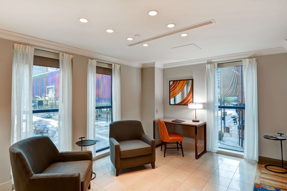 The Cincinnatian Hotel, Curio Collection by Hilton 39/49