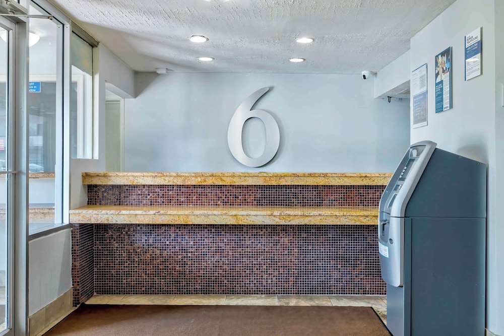 Motel6 Harrisburg, PA – Near PA Expo Center 9/58