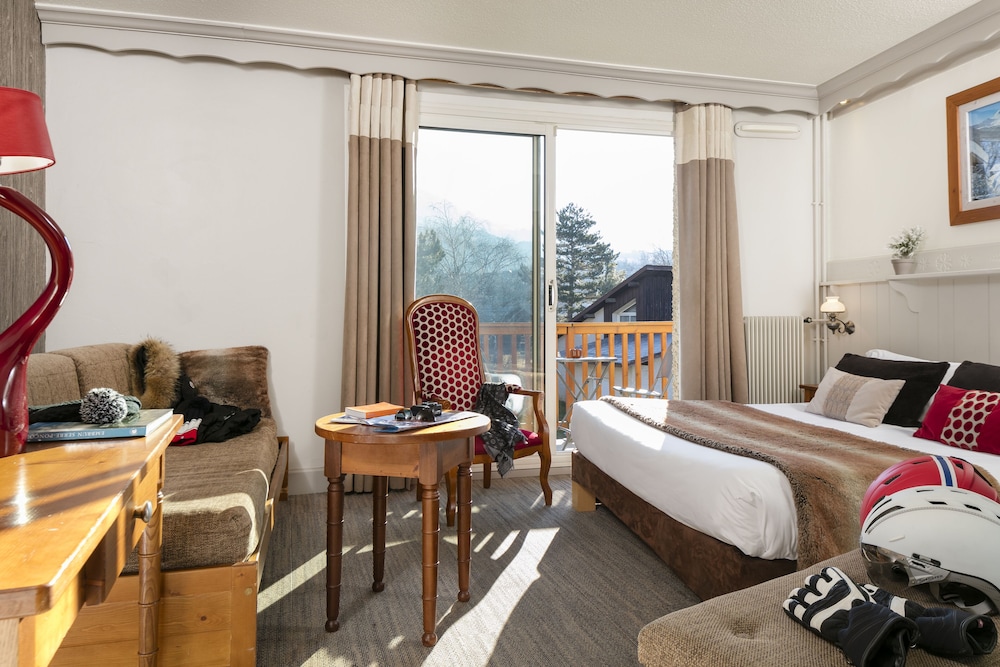 Les Bartavelles Hotel Restaurant 16/50