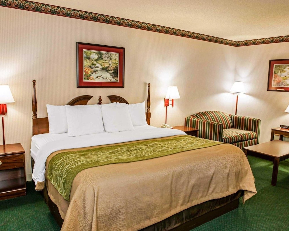 Quality Inn & Suites Lebanon I-65 7/38