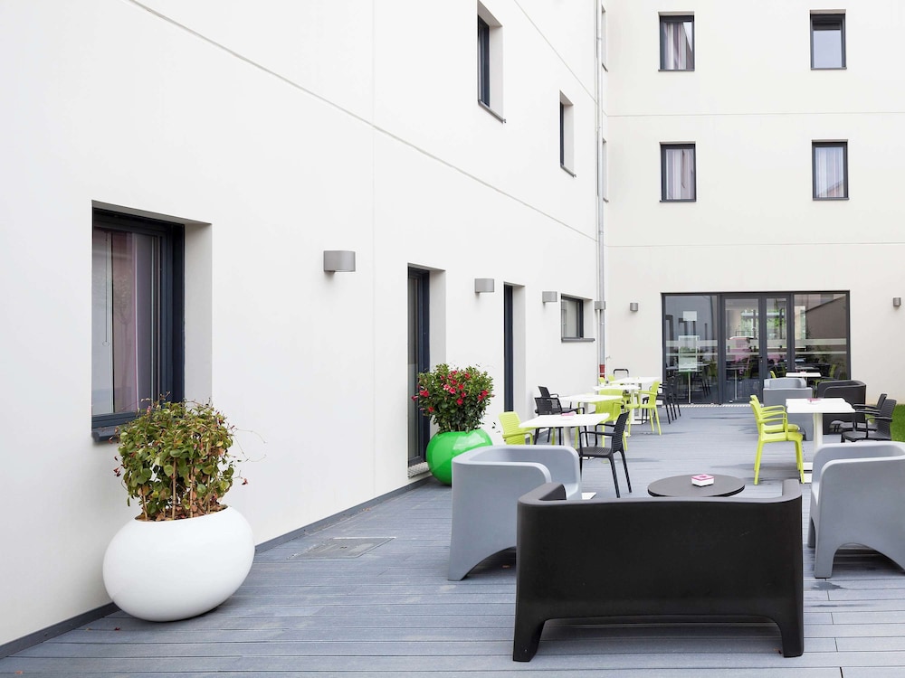 Ibis Styles Montbeliard Centre Velotte 37/68