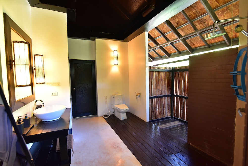 Seven Seas Resort Koh Kradan 24/49
