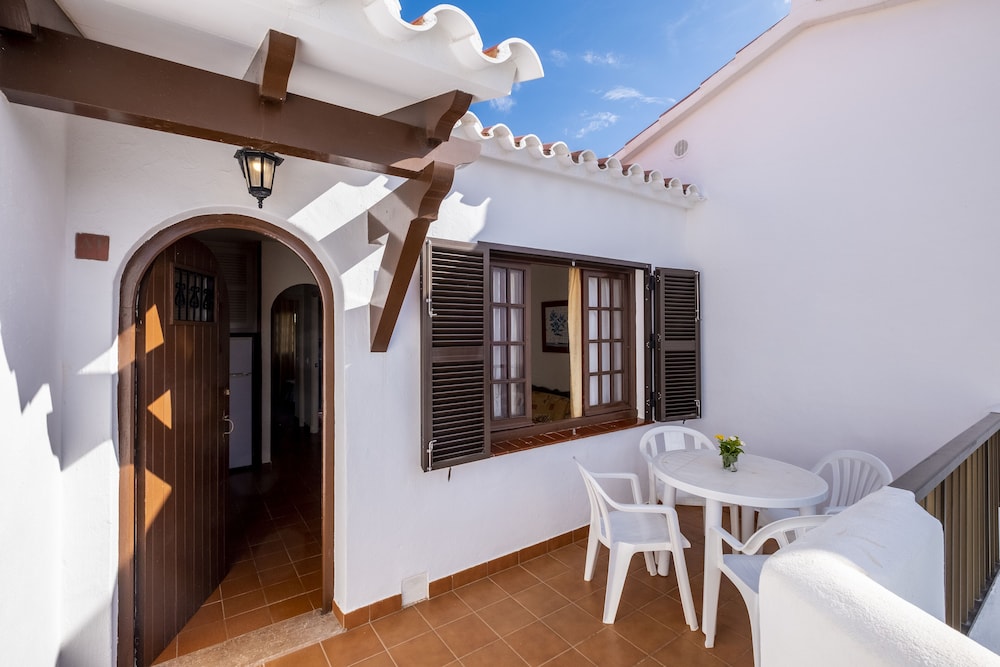 Son Bou Gardens Apartments in ALAIOR