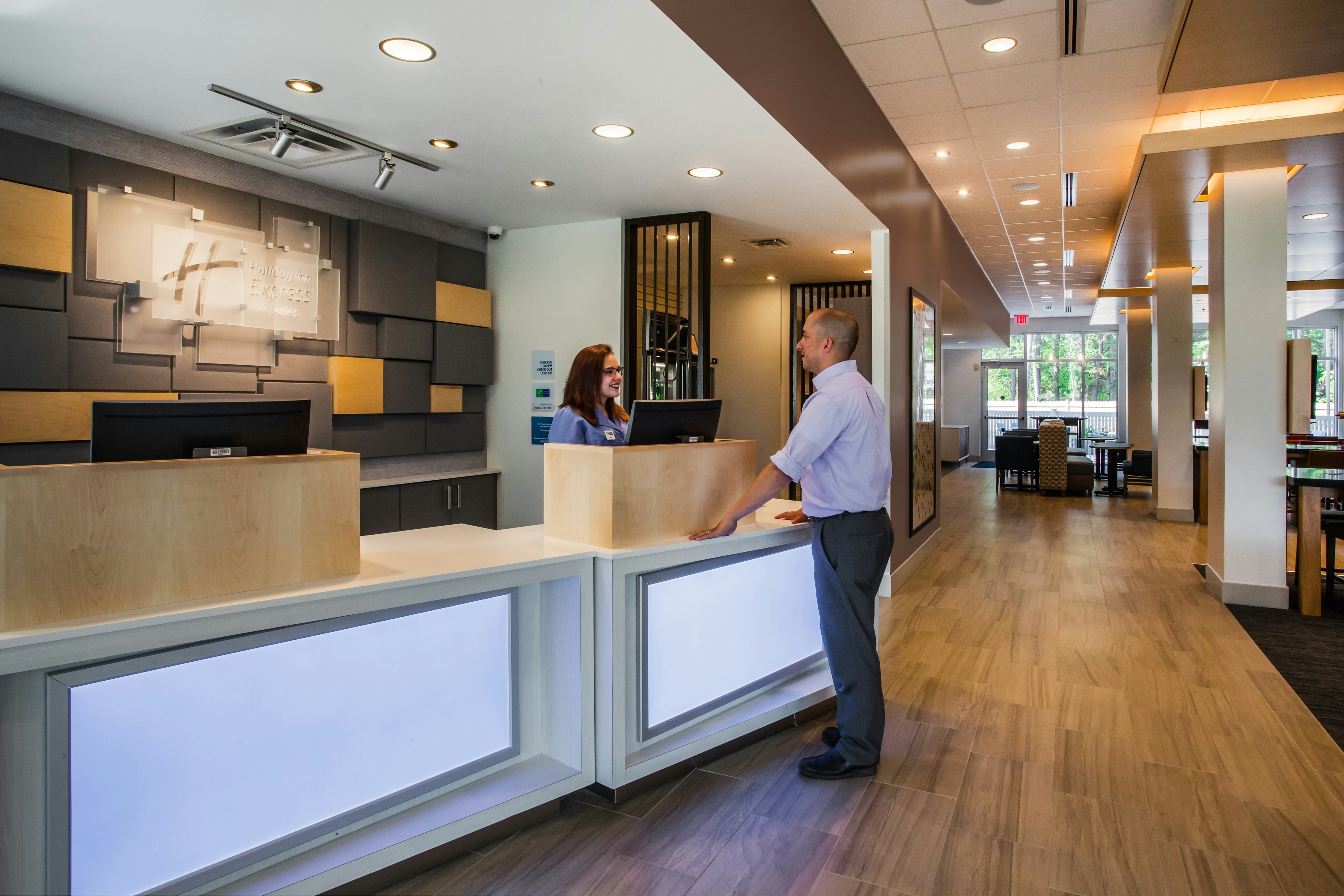 Holiday Inn Express & Suites Queensbury - Lake George Area 10/71
