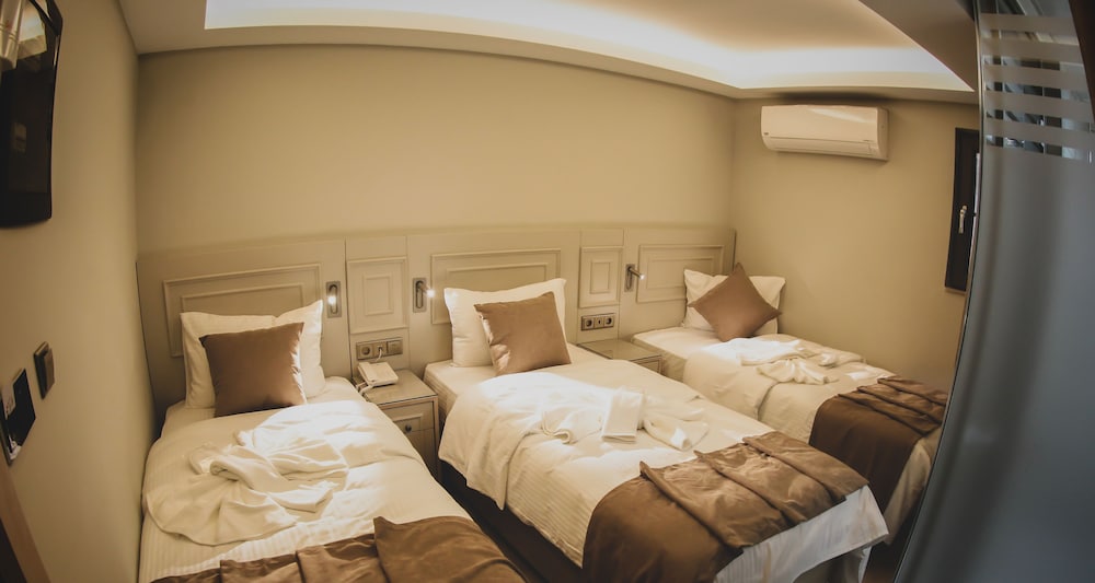 X Nellyi Boutique Hotel 20/50