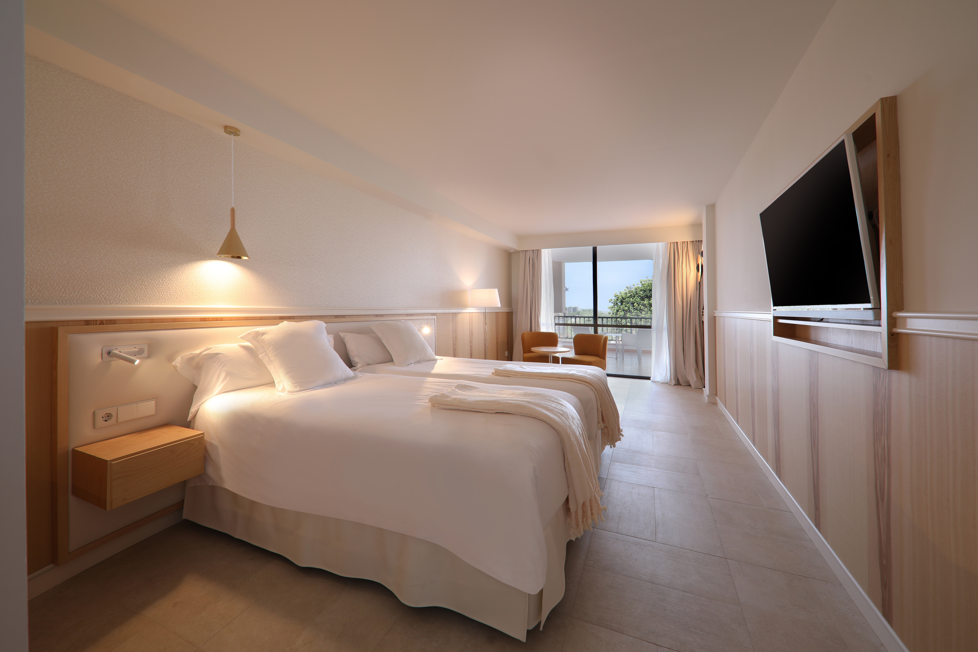 Room, Single, Double Bed, Lateral Side Sea View