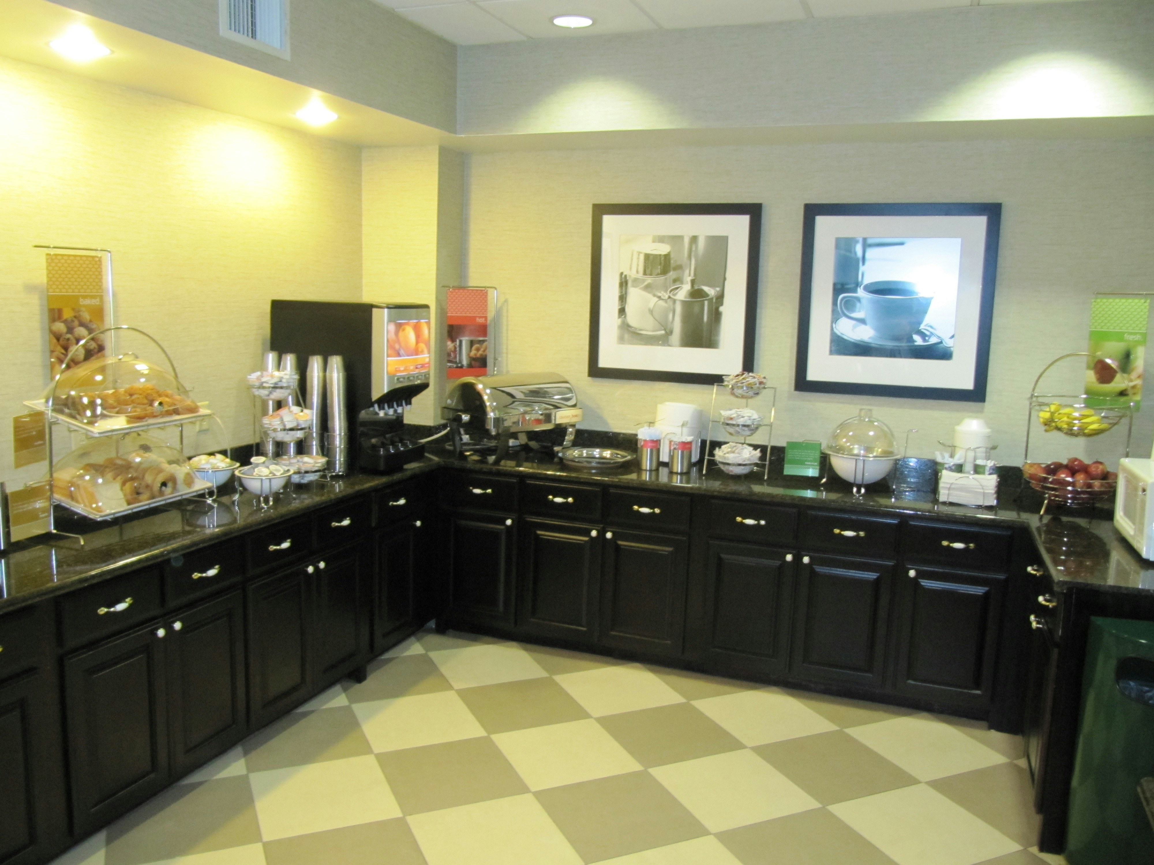 Hampton Inn Lindale/Tyler 17/30