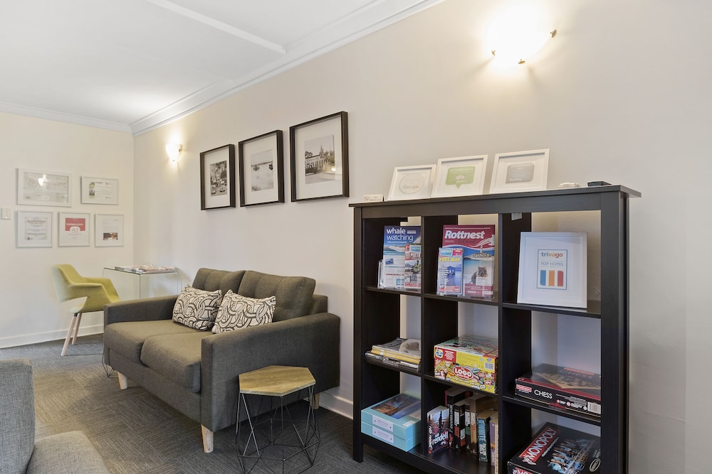 The Peninsula Riverside Serviced Apartments 48/73