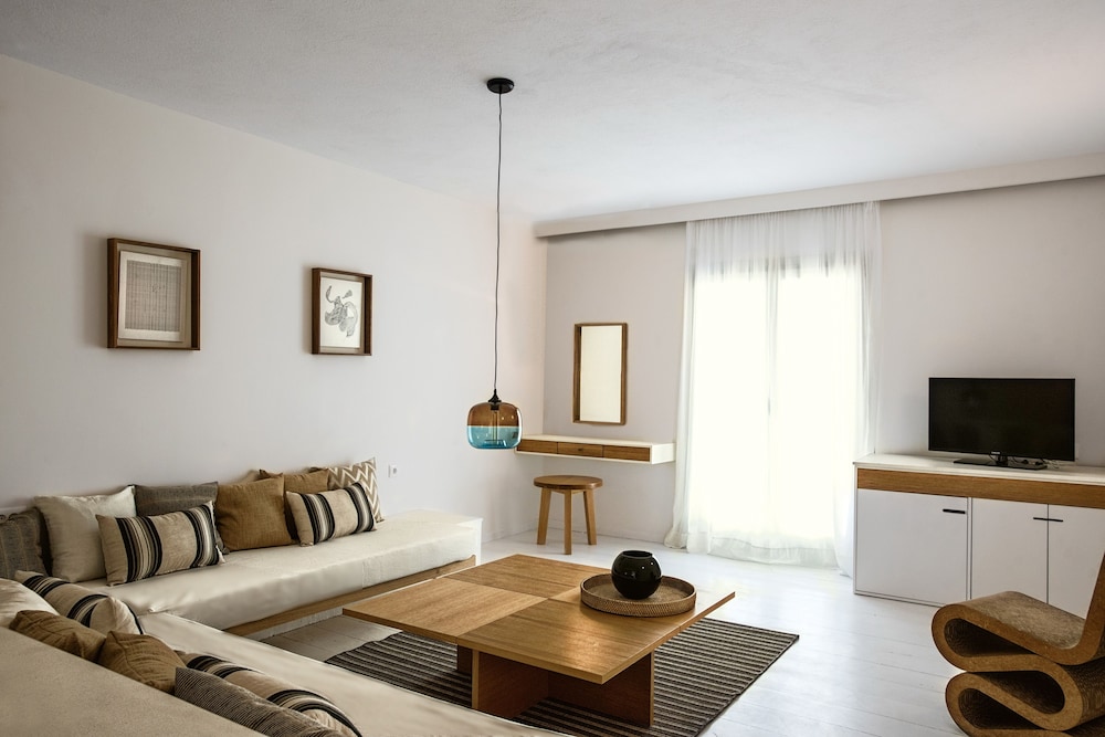 Andronikos Hotel - Adults Only 60/82