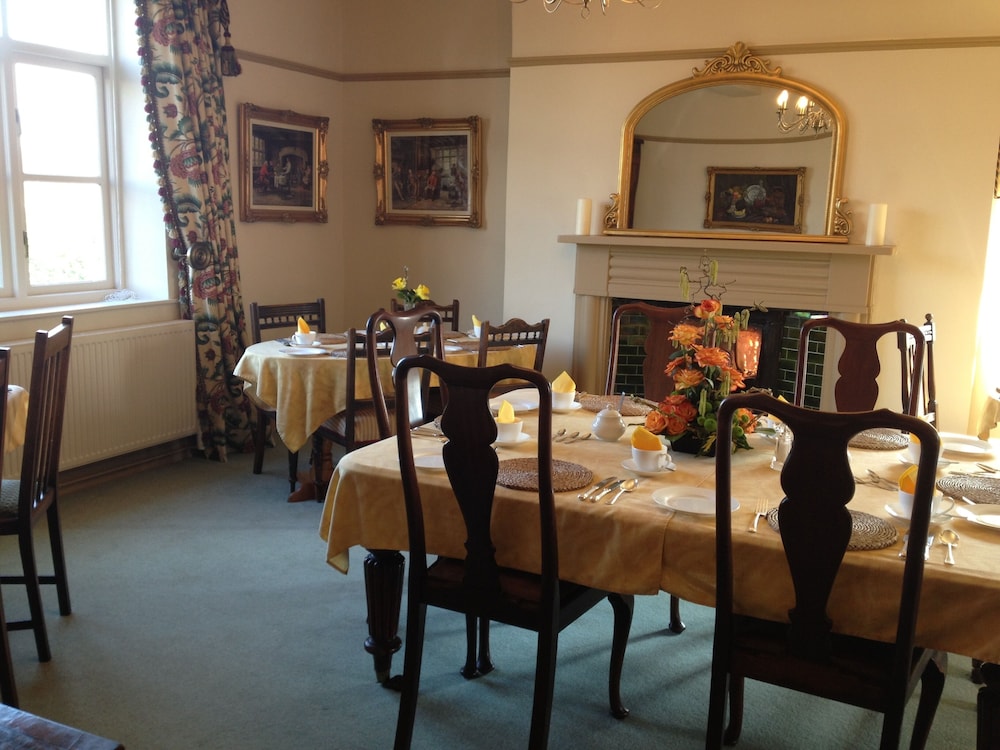 Pickmere Country Guest House 28/50
