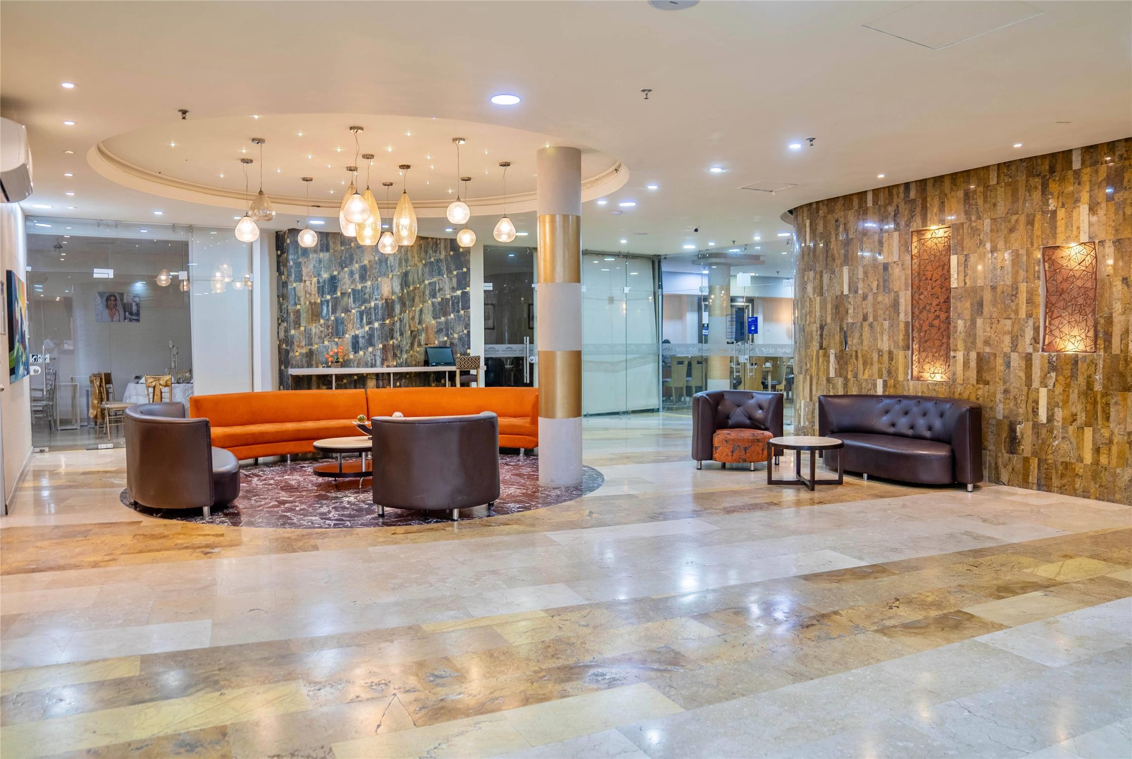 Howard Johnson by Wyndham Barranquilla Versalles 7/29