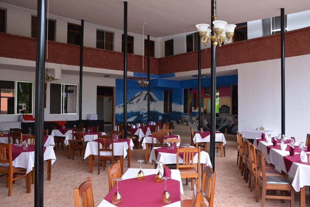 Keys Hotel Mbokomu Branch 30/50