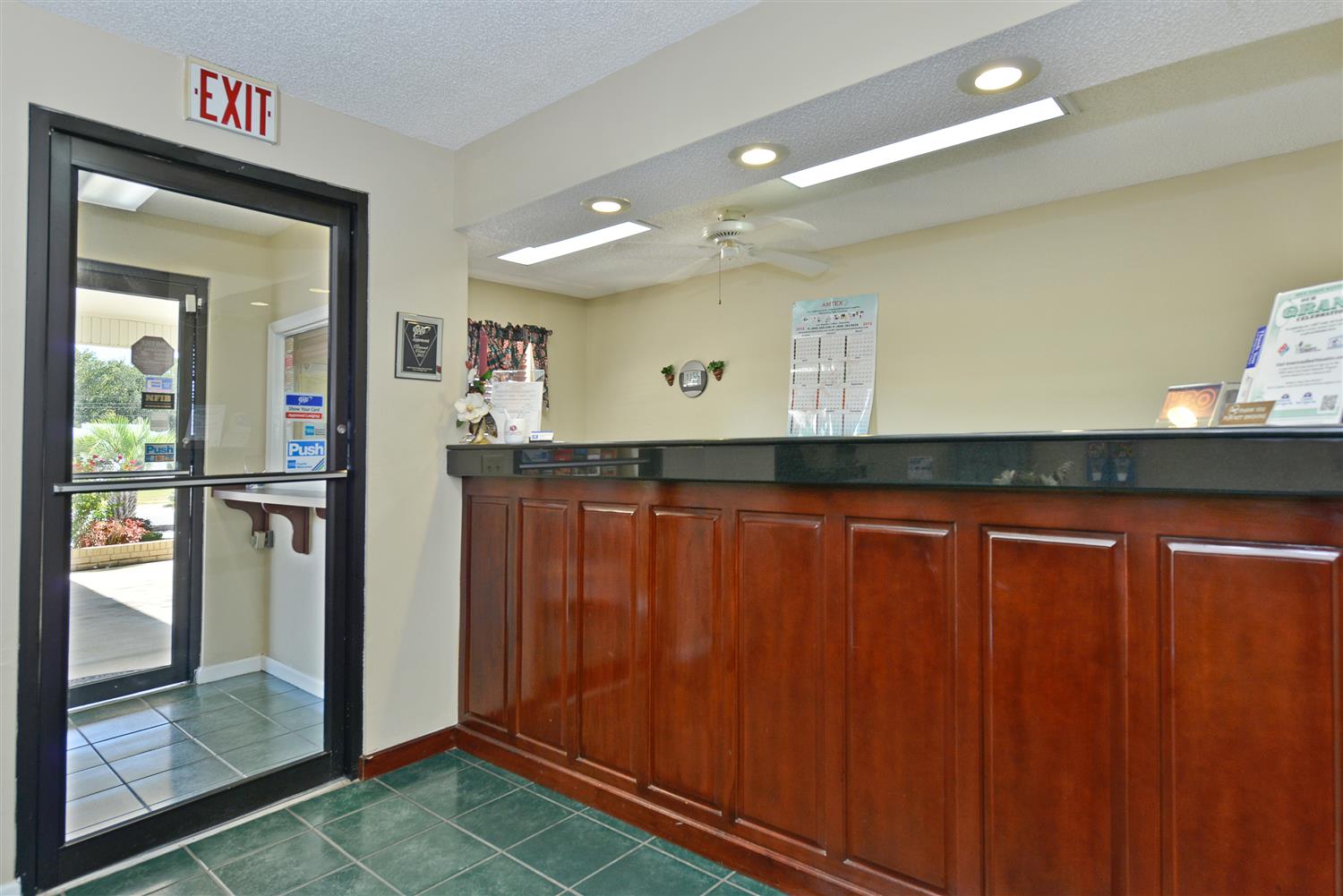 Americas Best Value Inn Hazlehurst Ga 8/26