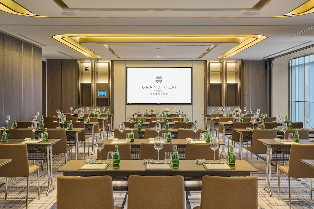 Grand Hilai Taipei 37/50