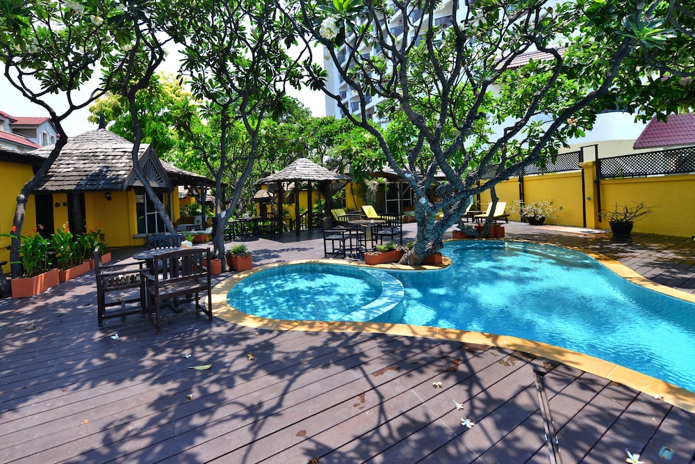 Supatra Hua Hin Resort 9/50