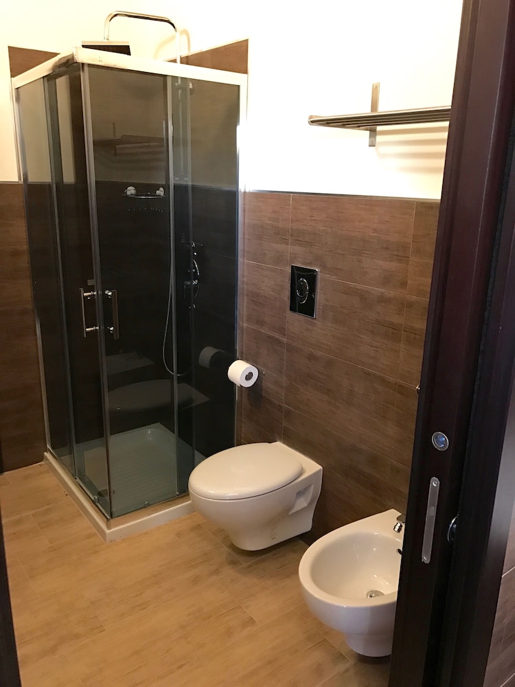 CONDO, PANORAMIC, PARK VIEW
