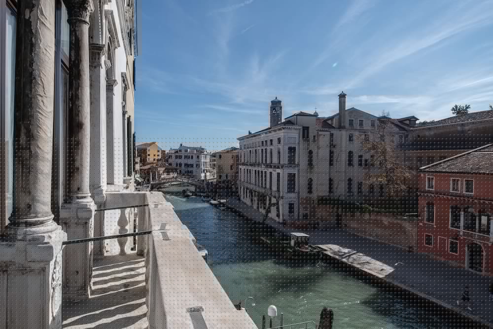 Radisson Collection Hotel, Palazzo Nani Venice 37/77