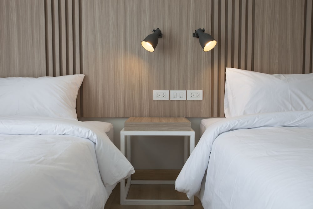 Easy Hotel 2 20/49