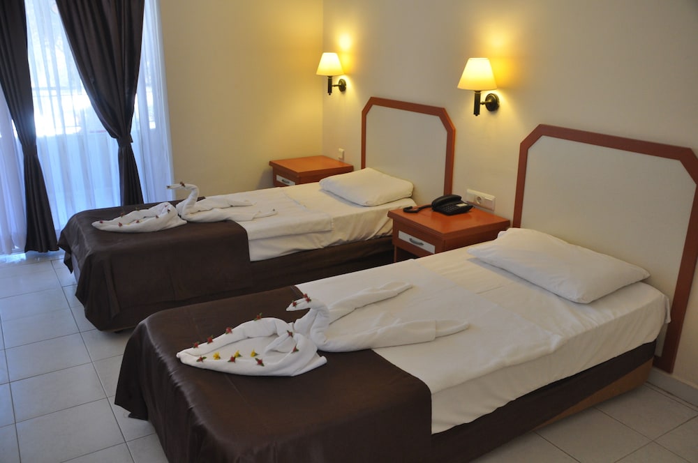 Pigale Beach Resort 28/66