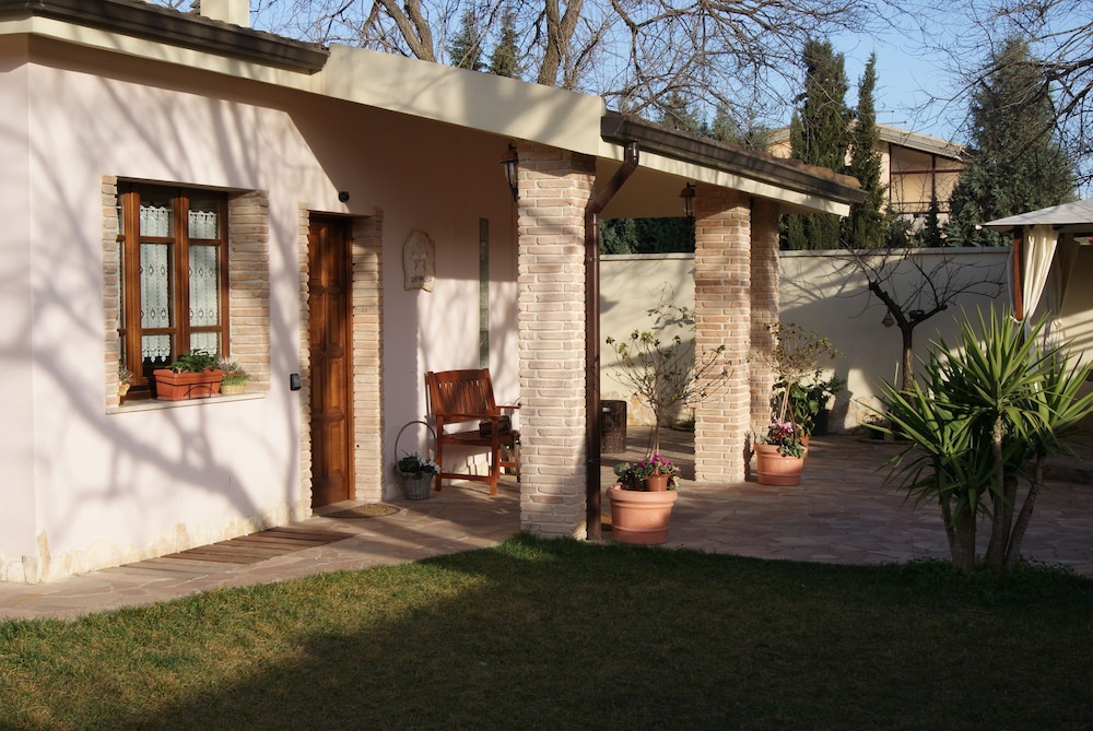 Gentarrubia - B&B 1/50