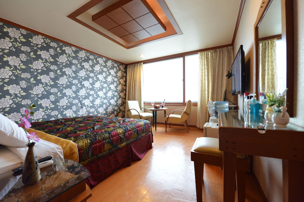 Nova Motel 20/100