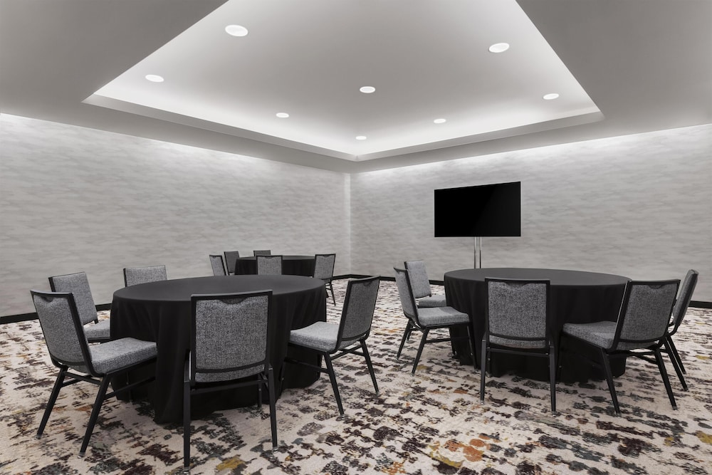 Hyatt Regency Irvine 39/47