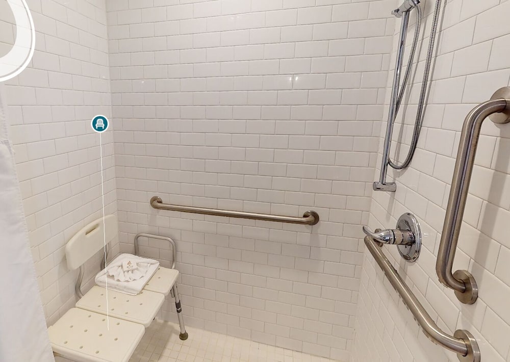 1 Bedroom, Cabin, King Bed, Accessible