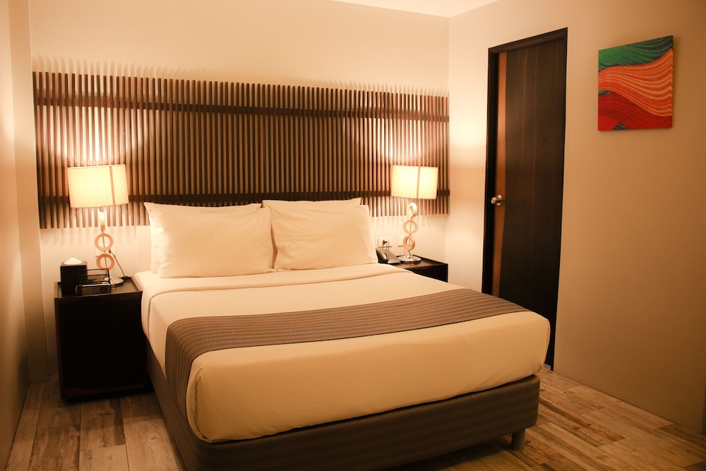 1A Express Hotel 15/40