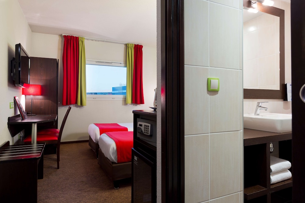 Hotel Kyriad Design Enzo Thionville 55/56