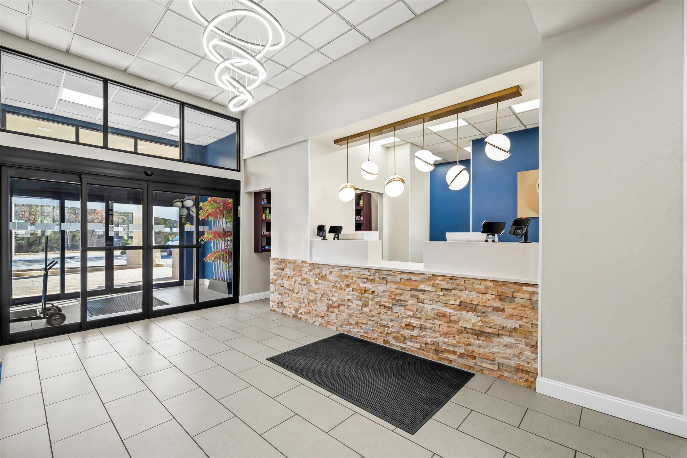 Comfort Inn & Suites Plainville-Foxboro 4/39