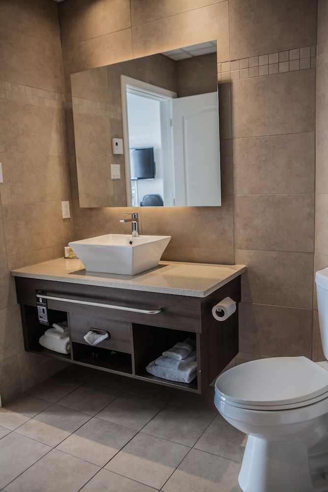 Hotel Montfort Nicolet 26/36