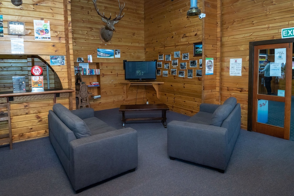 Te Anau Top 10 Holiday Park 39/58