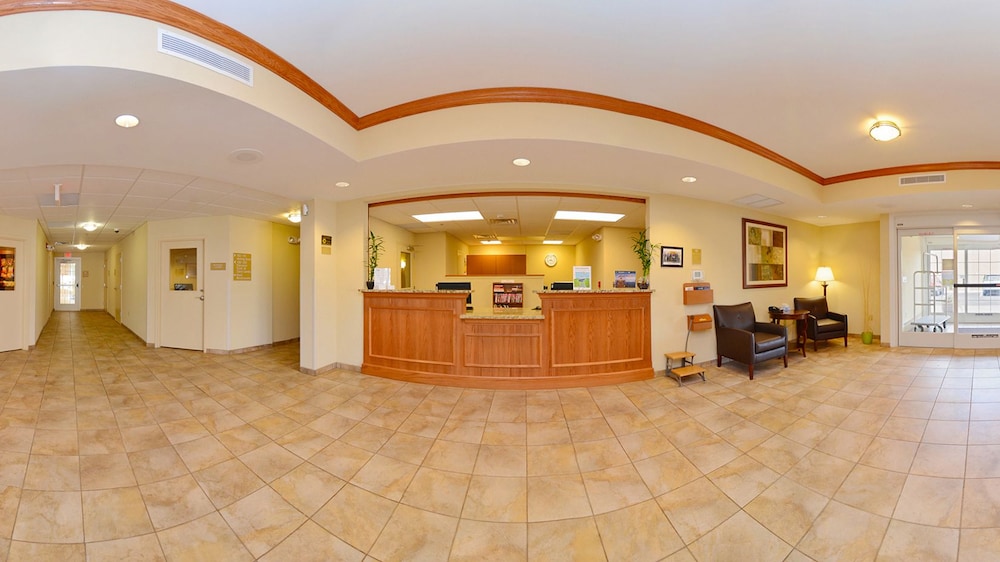 Candlewood Suites Chambersburg 9/63