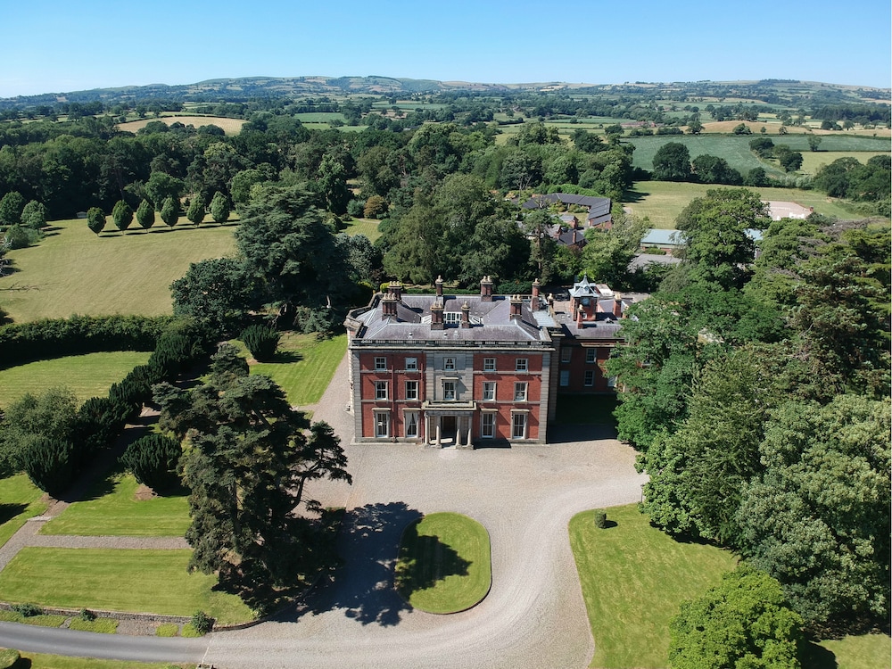 Netley Hall 1/50
