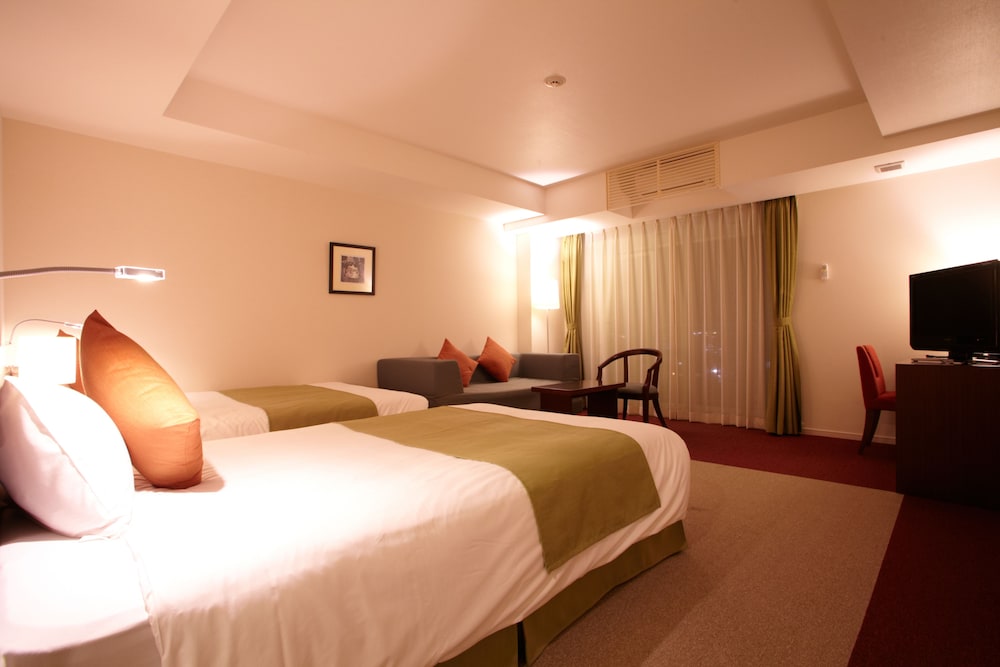 Hotel Yugaf Inn Okinawa 34/67