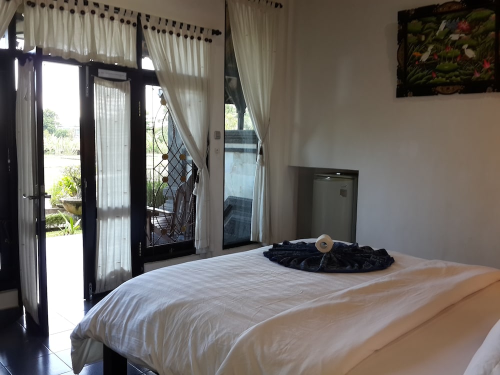 Kunang-Kunang Guesthouse 35/86