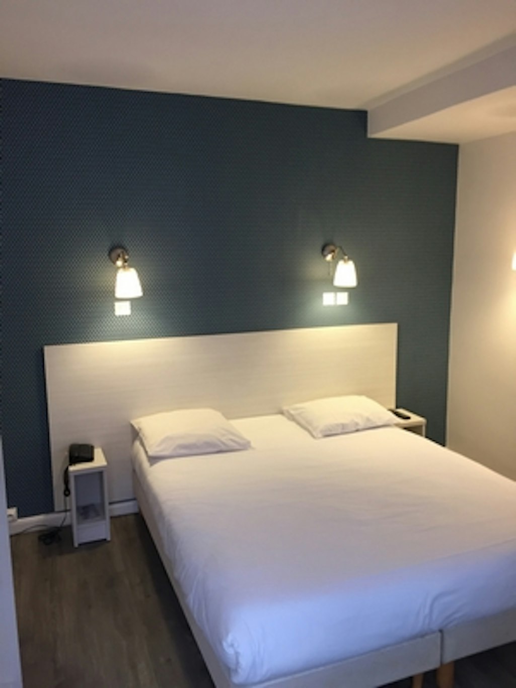 Hotel Au Patio Morand 6/36