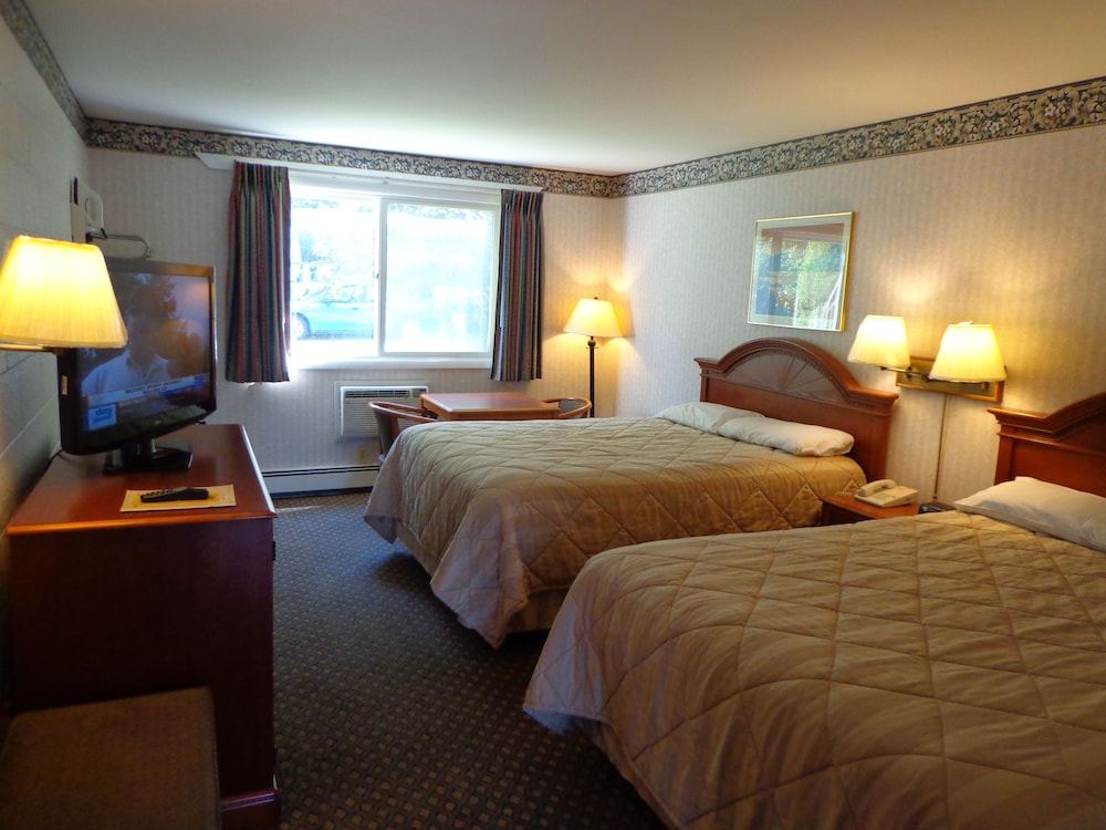 Rodeway Inn Milford - I-84 15/38