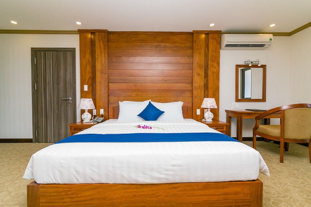 Navy Hotel Cam Ranh 21/50