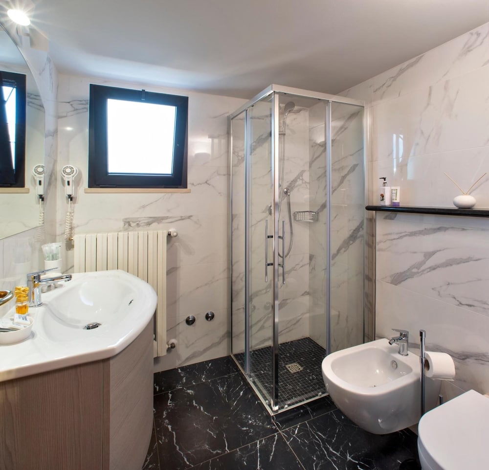 Hotel Villa Luigia 47/50