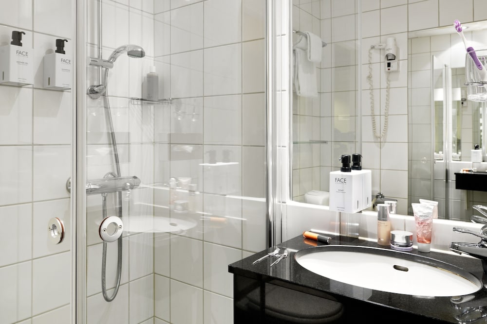 Scandic Holberg 8/55