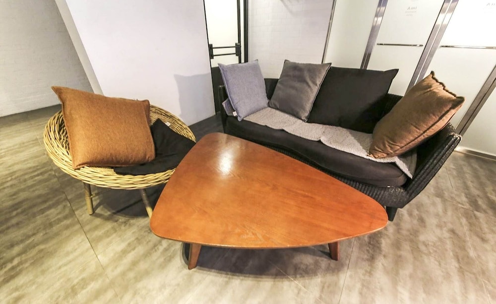 Ami Boutique Hotel 32/50
