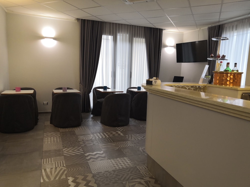 Hotel Principe Modena 6/63