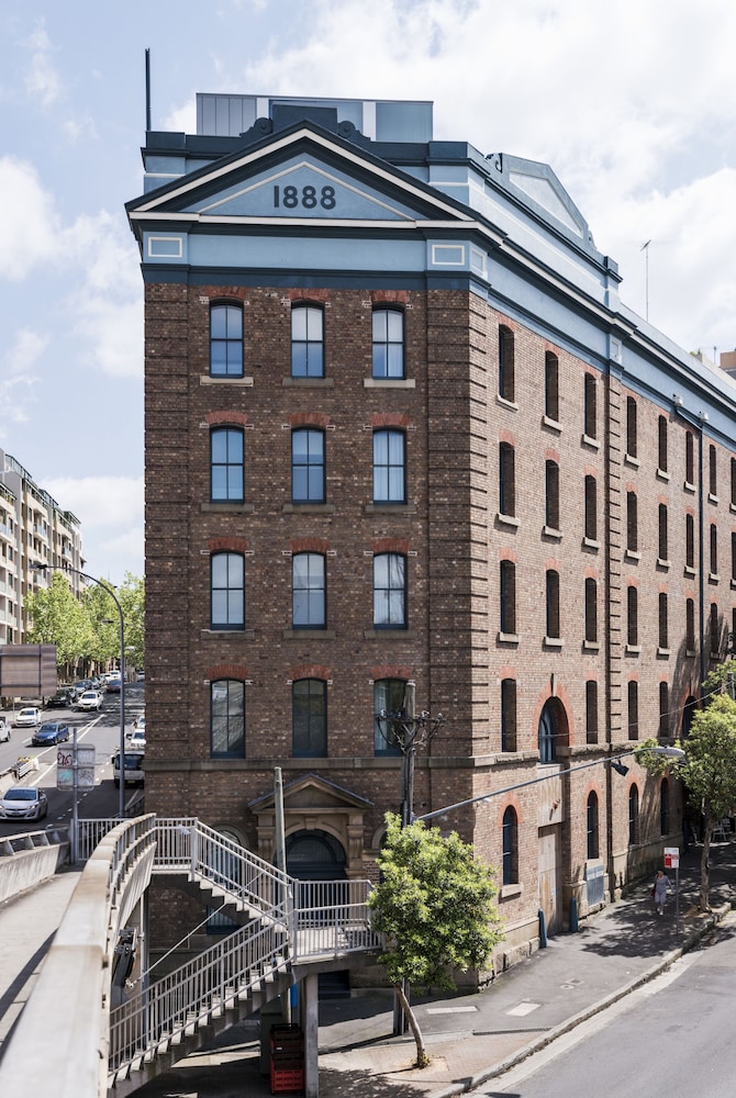 Hotel Woolstore 1888, Sydney - Handwritten Collection 5/48