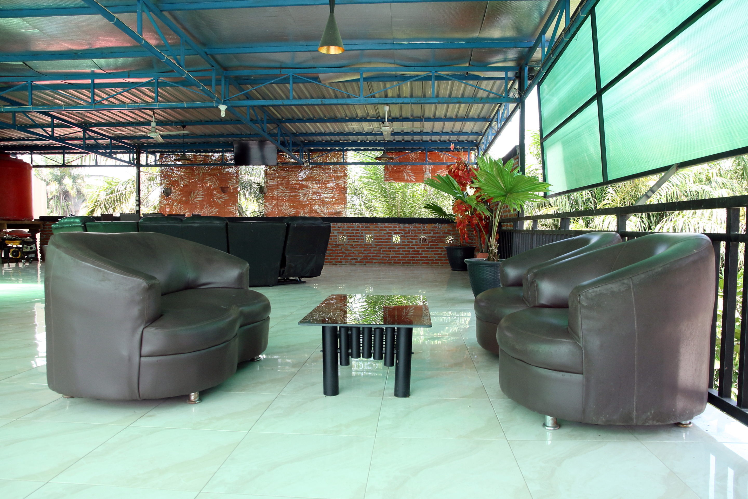OYO 933 Wisma Malawen 22/33