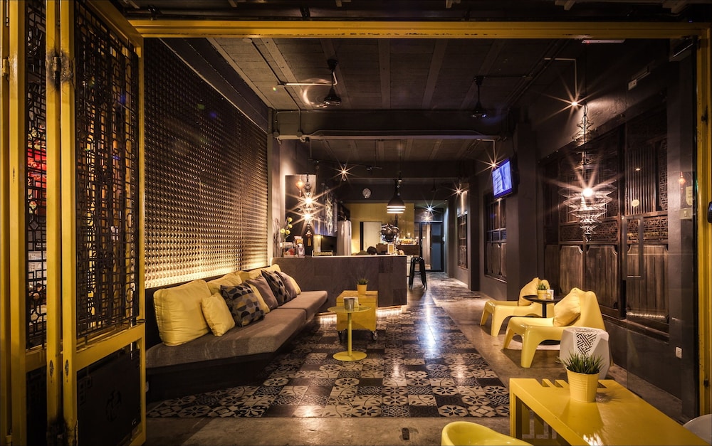 Fulfill Phuket Hostel 24/42