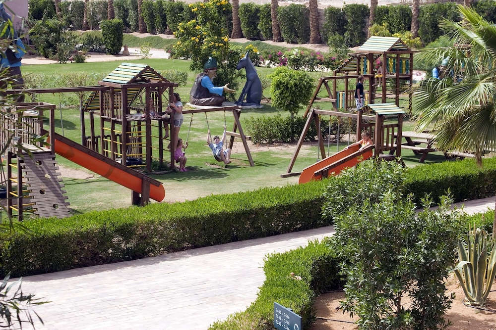 Parrotel Aqua Park Resort 28/55