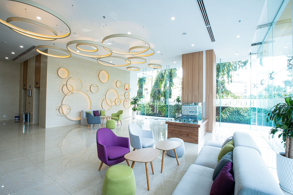 Republic Plaza Apartment 8/38