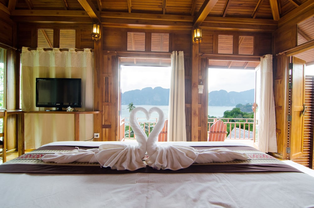Phi Phi The Beach Resort 13/50