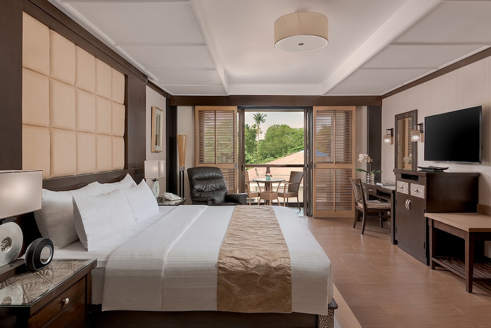 Henann Lagoon Resort 7/50